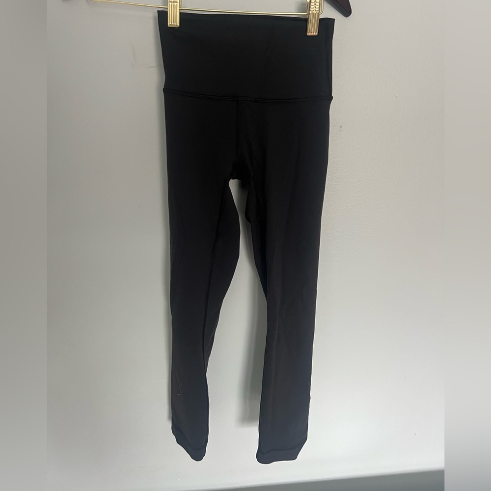 Black Lululemon leggings